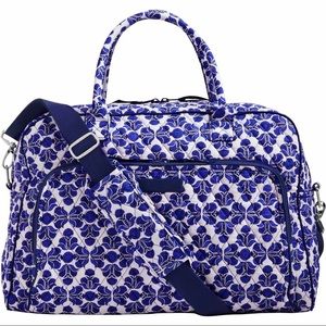 NEW VERA BRADLEY GRAND TRAVELER COBALT TILE